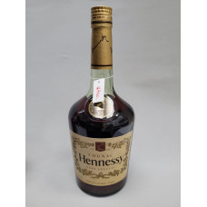 1980s Hennessy very special VSOP red logo.1000ml
